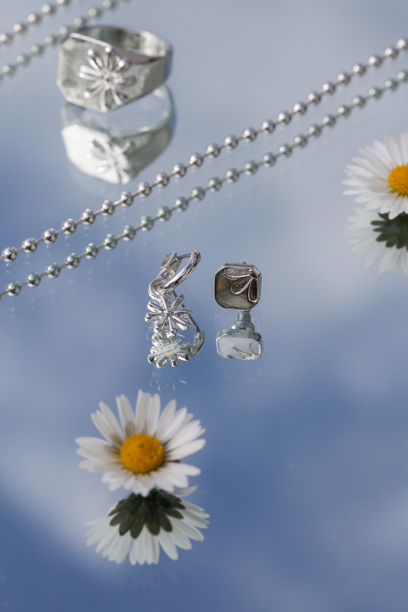 Silver Daisies Set
